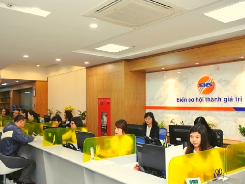 Mở tài khoản chứng khoán SHS nhà đầu tư được hỗ trợ tốt nhất